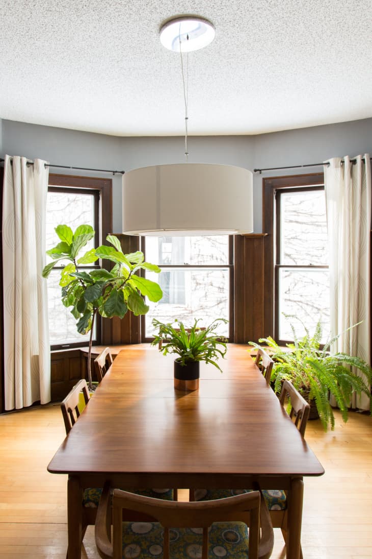 How High Should I Hang a Light Above the Dining Table? | Apartment Therapy